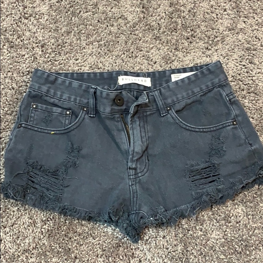 Faded Black bullhead jean shorts